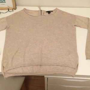 This is a super cute winter sweater